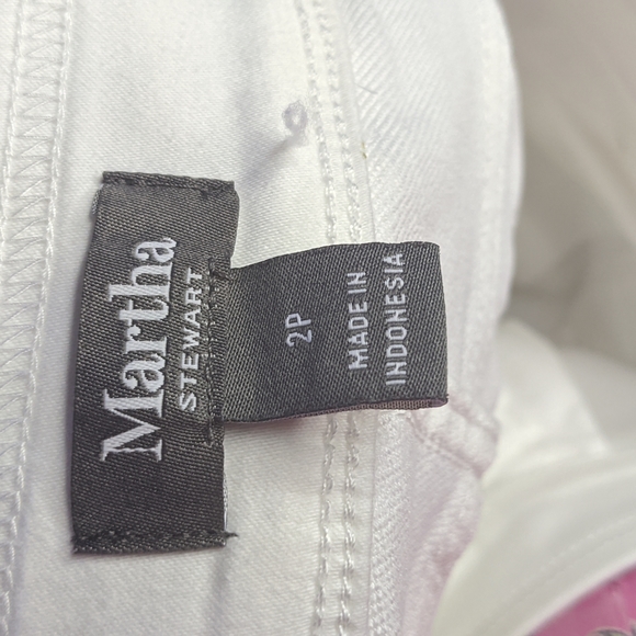 Jean Martha Stewart White Size 2P - Picture 6 of 8